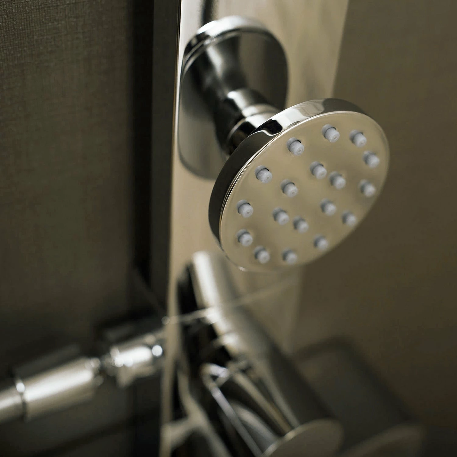 DAX Shower System With Round Rain Shower Head, 3 Nozzles, Hand Shower And Individual Controls, Wall Mount, Brass Body, Chrome Finish (DAX-FH8452-675) 7 DAX Shower System With Round Rain Shower Head, 3 Nozzles, Hand Shower And Individual Controls, Wall Mount, Brass Body, Chrome Finish (DAX-FH8452-675) - Image 7